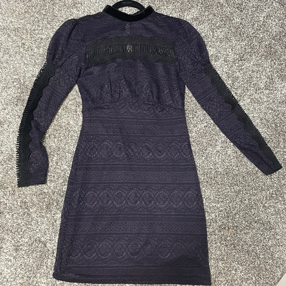 Top Shop long sleeve short dress lace